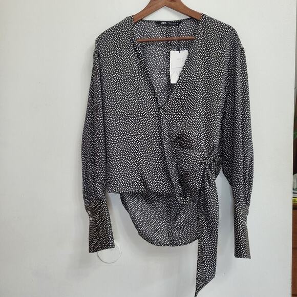 NWT ZARA Womens Silky Polka Dot Wrap Blouse Size Large Black White Old Money - Picture 3 of 9